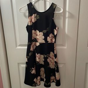 Flower pattern dress